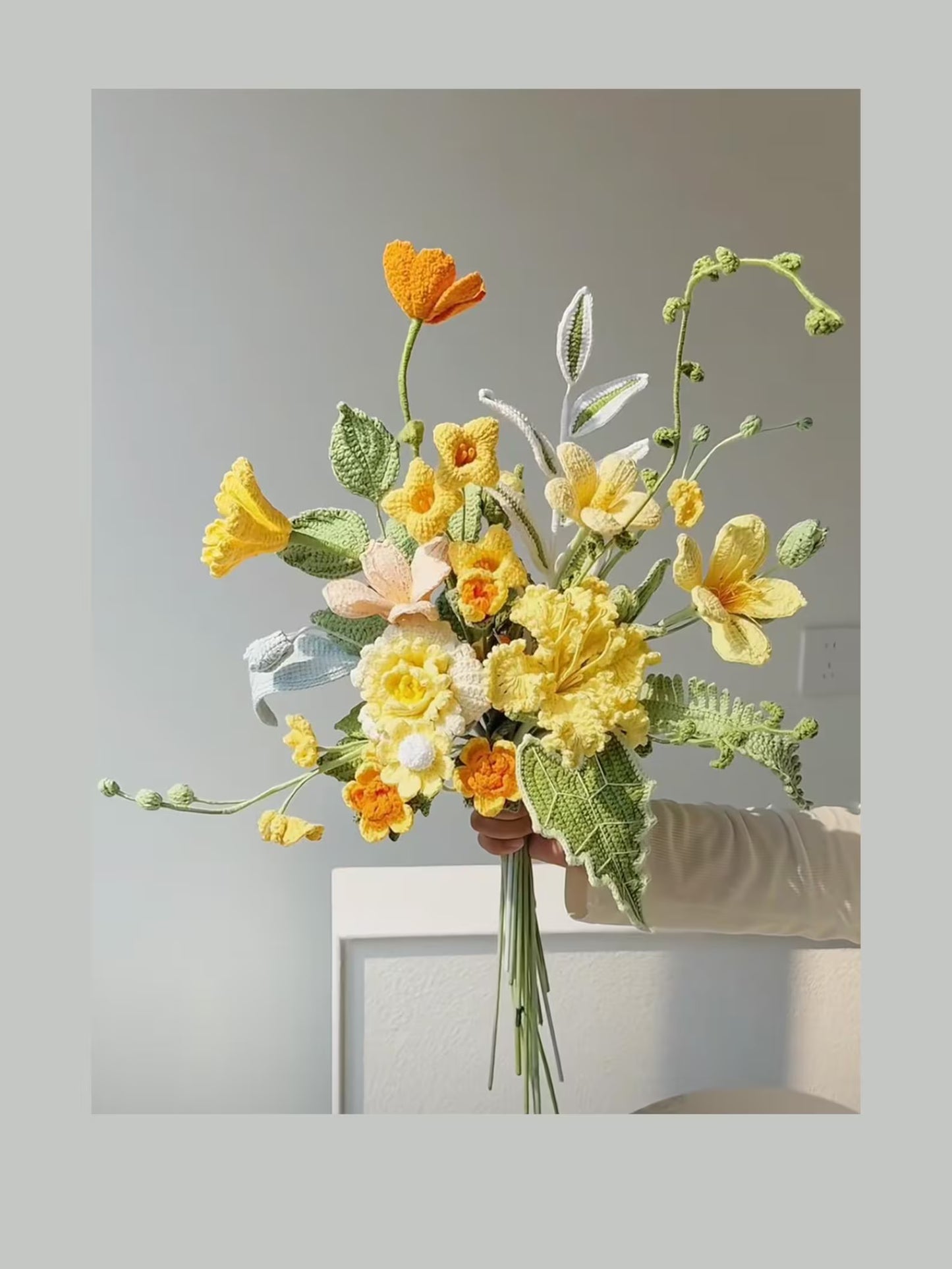15-in-1 Floral Crochet Pattern Flower Bouquet Arrangement - Crafts