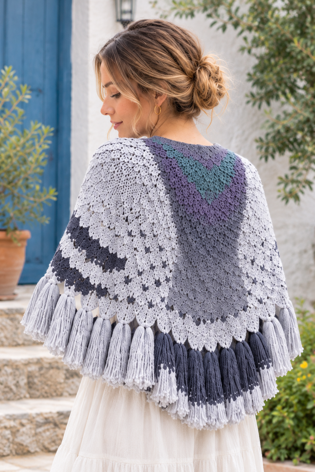 Receita de Poncho Xale de Crochê com Franjas Manta Boho em PDF | Artesanato